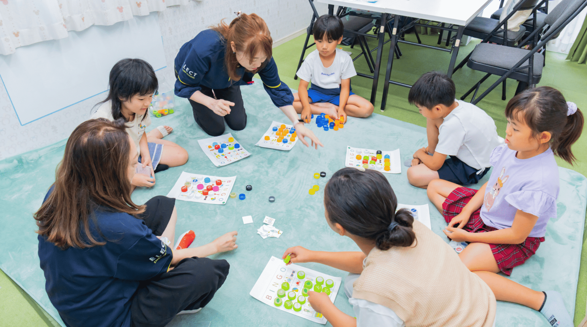 ゲーム形式の授業を受ける様子